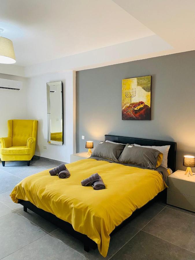 Sliema Seaview Apartment- Valletta Views - Apt 8, 49 Tigne Point Mansions 外观 照片